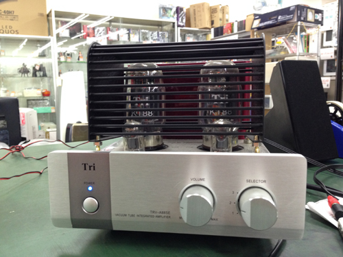 プリメインアンプ