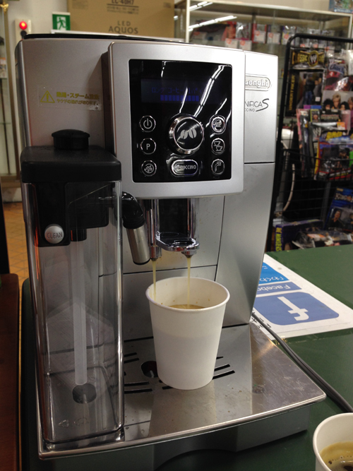 デロンギエスプレッソマシン